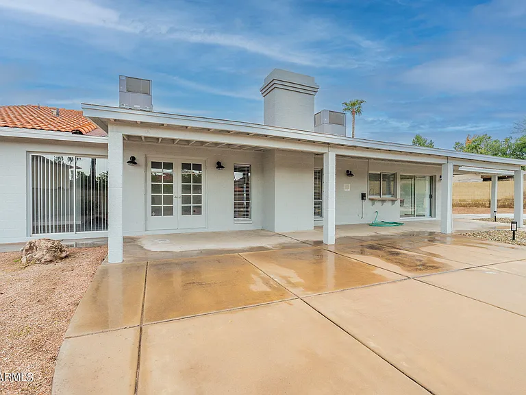 2318 E Lupine Ave — Photo 62