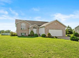 15236 Washington St, Crown Point, IN 46307