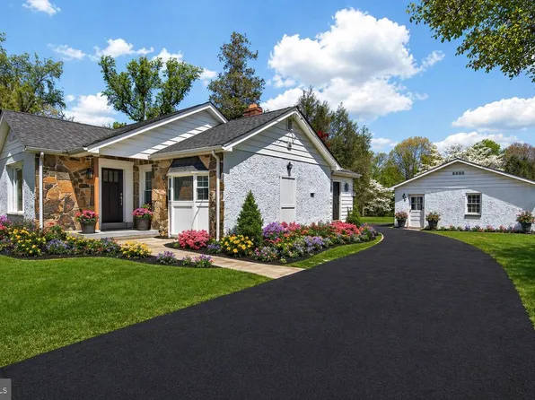 1018 Valleybrook Rd, Garnet Valley, PA 19060