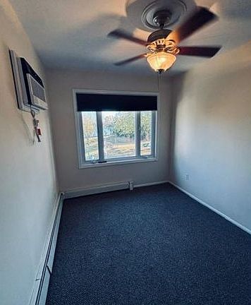 4th image of 110 Abbott St
