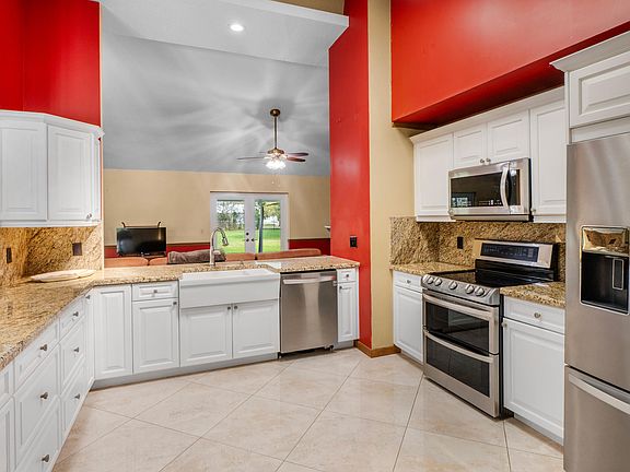 4th image of 14035 SW 20th Street