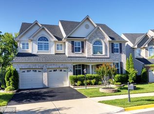 16593 Space More Cir, Woodbridge, VA 22191