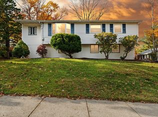 45 Dietz Rd, Hyde Park, MA 02136