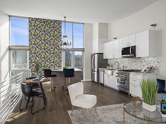 3rd image of 3788 Park Blvd APT 12