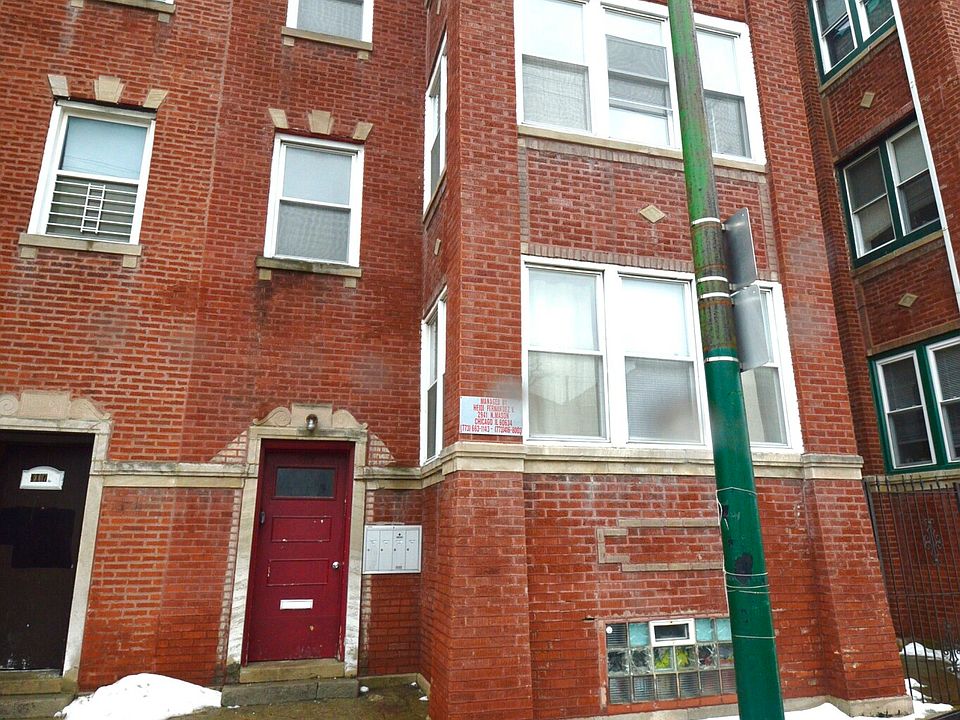1st image of 3019 W Diversey Ave #2
