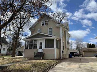 1435 Ohio St #A, Oshkosh, WI 54902