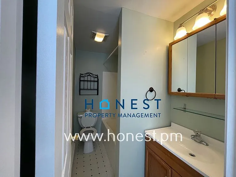 12 Hunt St #1 — Photo 16