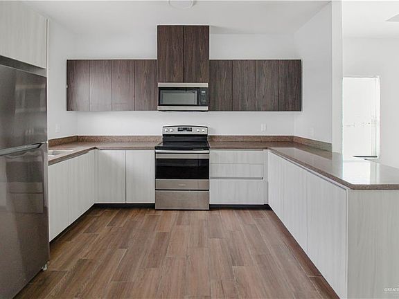 5th image of 3206 Luz Divina St APT 4