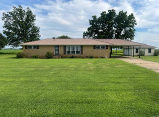560 E State St, Caraway, AR 72419