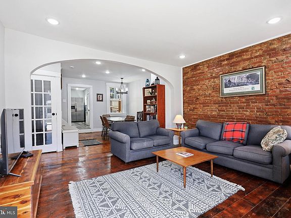 2nd image of 503 S Prince St