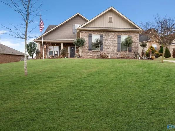 29632 Laura Ridge Dr NW, Harvest, AL 35749