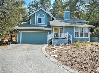 26740 Saunders Mdws, Idyllwild, CA 92549