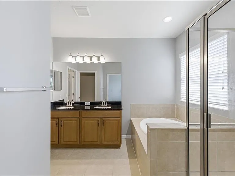 5105 Oakline View Dr — Photo 23