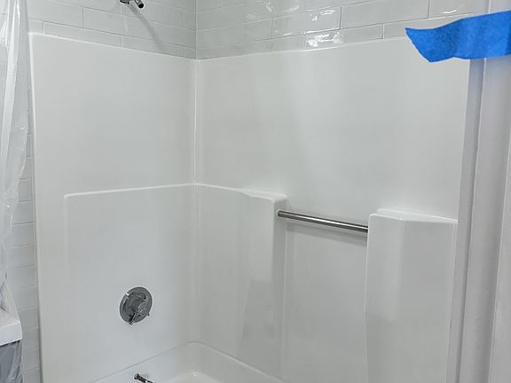 5th image of 11 Vinal Ave #3C