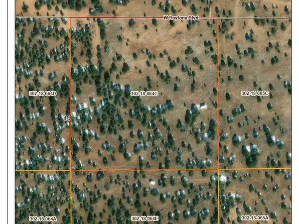 14 W Daytona Blvd, Ash Fork, AZ 86320