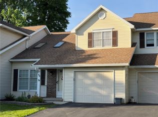 40 Sleepy Holw, Rochester, NY 14624