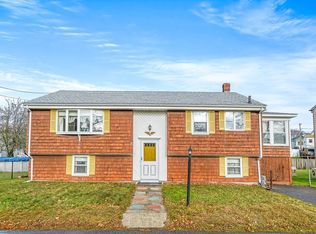 5 Laurier Rd, Salem, MA 01970