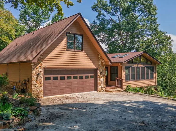111 Brooklynn Trl, Franklin, NC 28734