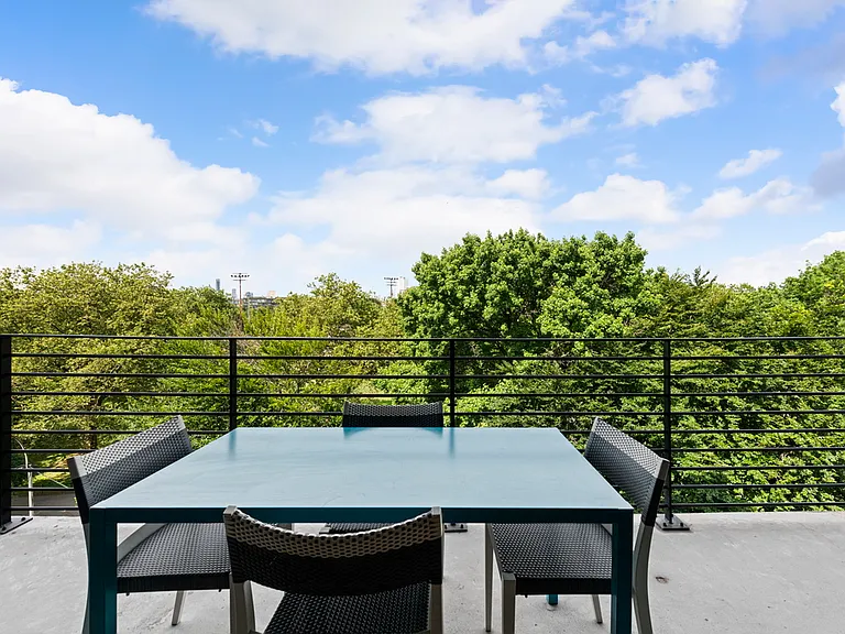 868 Lorimer St #5-A — Photo 13