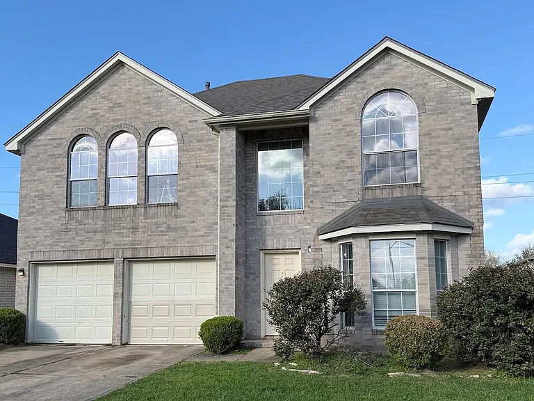 2226 Dawn Shadow Way — Photo 1