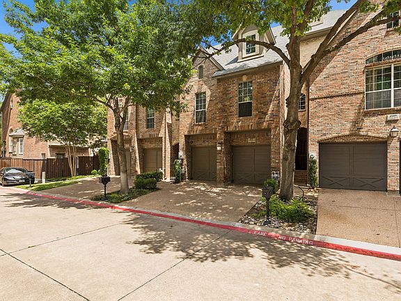 3rd image of 4147 Towne Green Cir