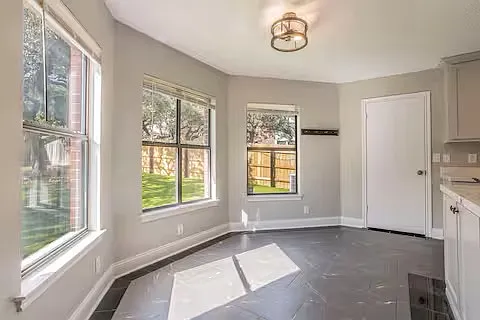 N Hills Village Dr — Photo 11