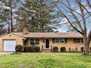 433 Eastwood Dr, Newport News, VA 23602