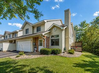 7040 49th St N, Oakdale, MN 55128