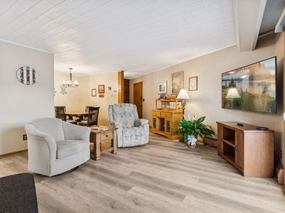 5430 Three Points Blvd APT 123, Mound, MN, 55364