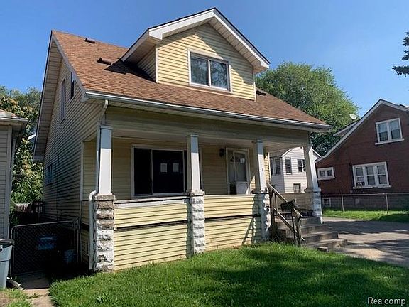 2nd image of 38 W Woodward St