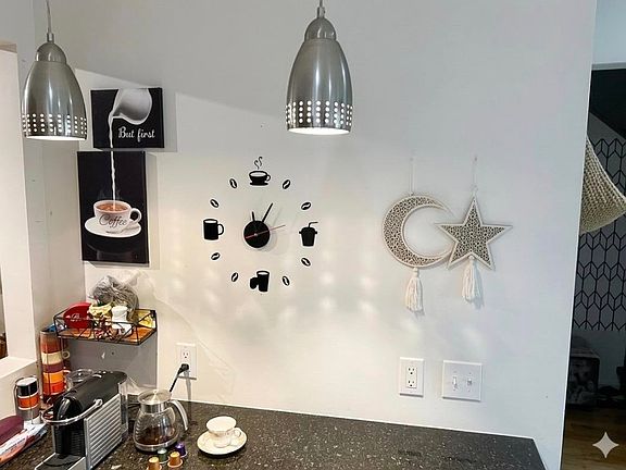 3rd image of 9377 Corbould St #2
