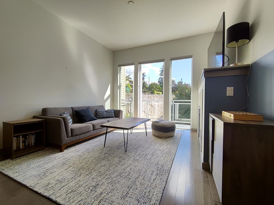 1st image of 375 Kirkland Ave APT 319