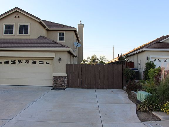 4th image of 1097 Brenda Lee Dr