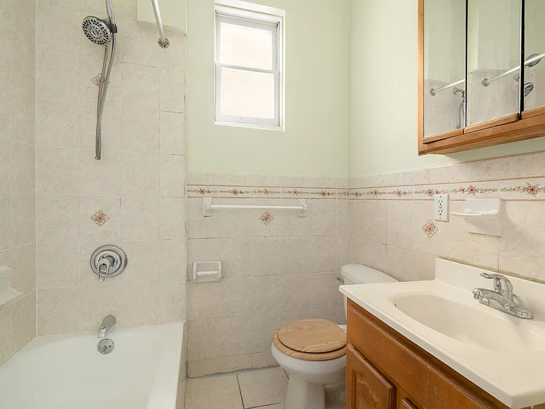 306 Lincoln Rd #2L — Photo 5