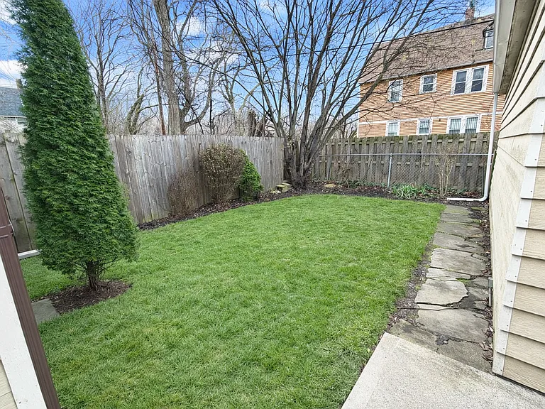 6407 Dibble Ave — Photo 29