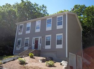 84 Lane Rd, Raymond, NH 03077