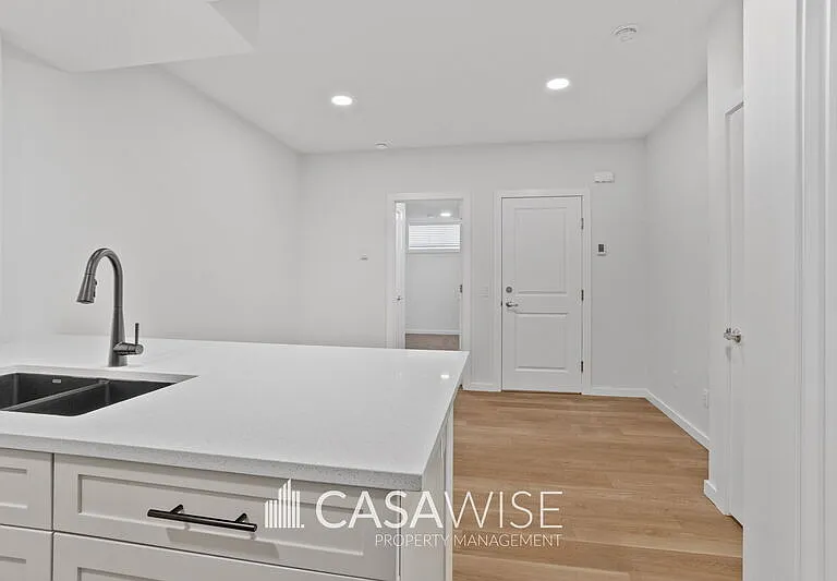 8127 228th St NW #BASEMENT — Photo 10