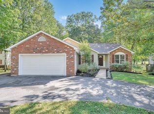 223 Yorktown Blvd, Locust Grove, VA 22508