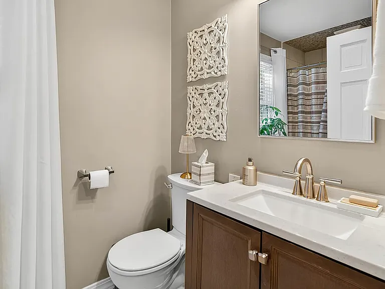 115 Oak Knolls Ave — Photo 17