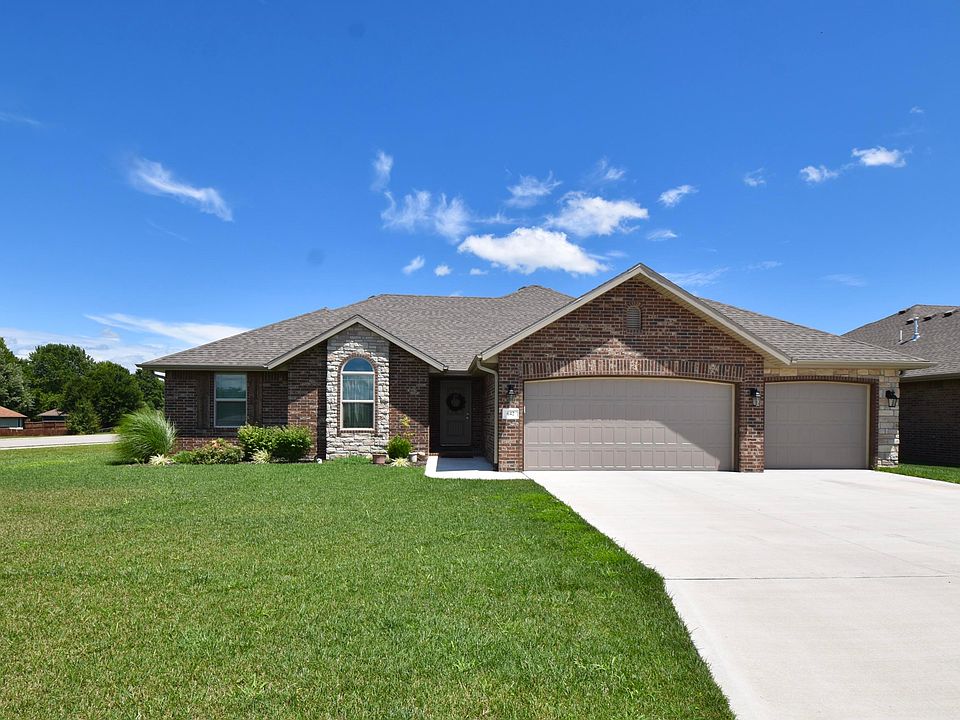 1st image of 642 N Eagle Park Dr