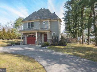 260 Hilldale Rd, Villanova, PA 19085