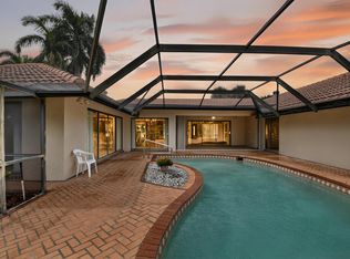 5884 Pinebrook Dr, Boca Raton, FL 33433