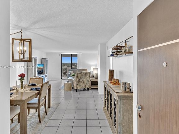 3rd image of 1500 S Ocean Dr APT 10A