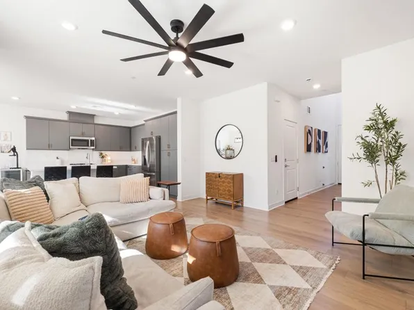 76321 Oxford Ln, Palm Desert, CA 92211