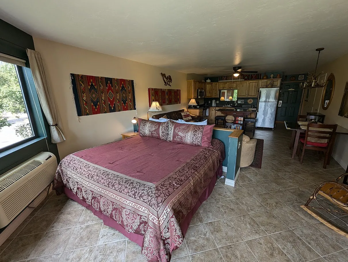 1 bed, 608 sqft, $1,200 — Photo 4