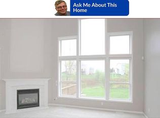 6638 Laguna Vista Dr NE, Rockford, MI 49341
