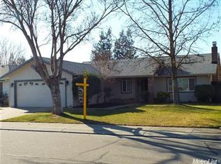 1521 Zinfandel Dr, Lodi, CA 95242