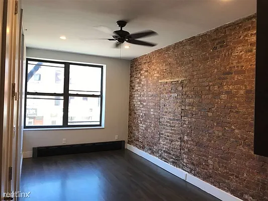 Rented by Adrey Management Corp | media 9