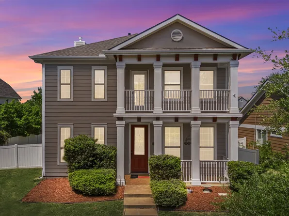 1221 Gwinnett Ct, Aubrey, TX 76227