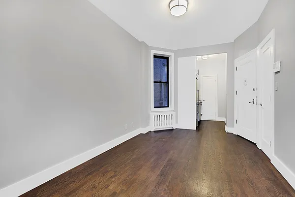 Rented by Cooper & Cooper Real Estate | media 22